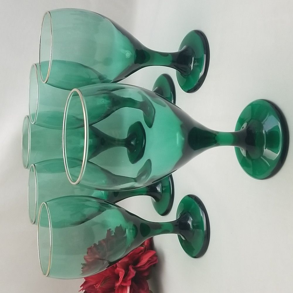 Vintage NOS Libbey Teardrop Juniper Gold Rim Goblets